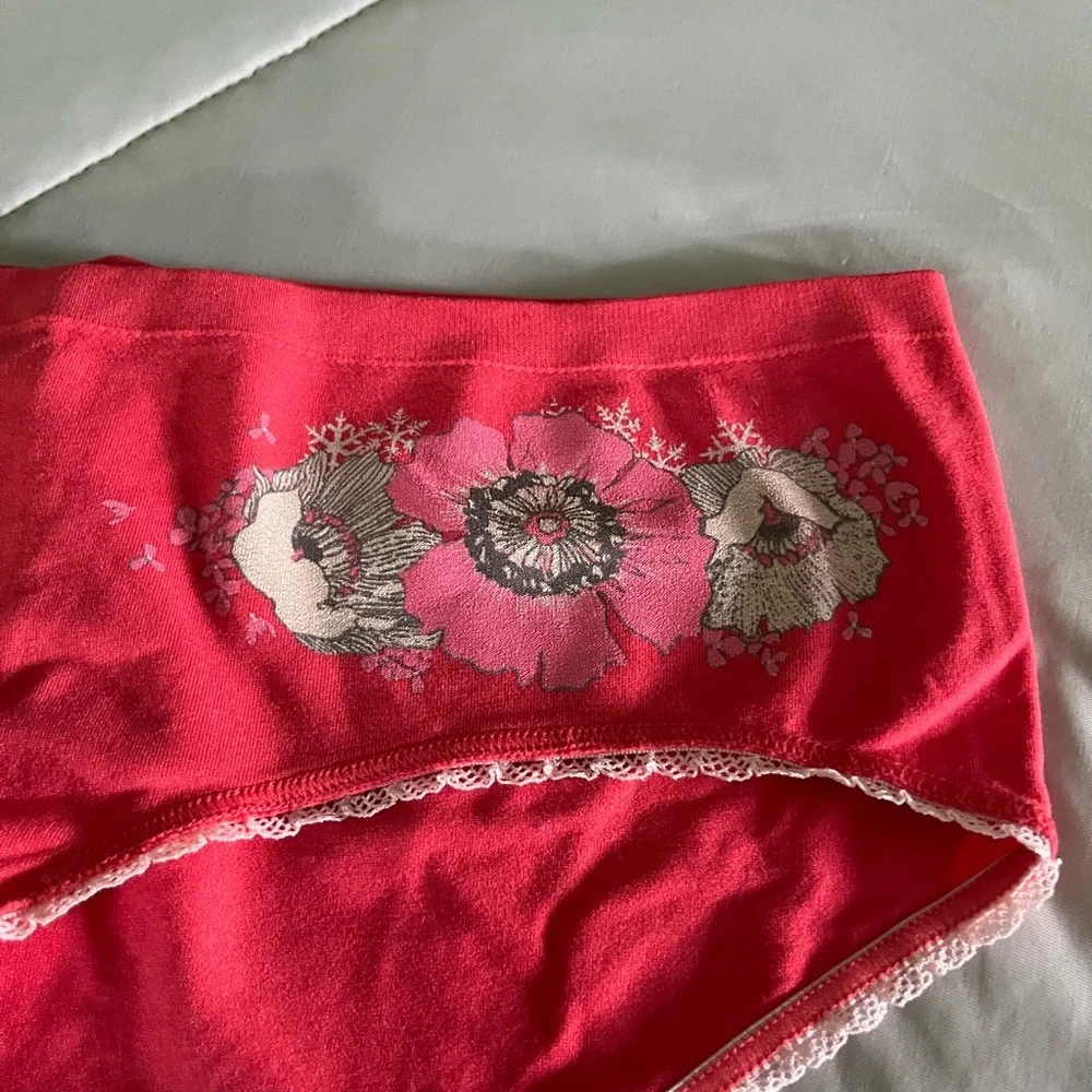 VS Hiphuggers Bright Coral Floral Pattern Large